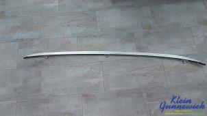 Gebruikte Roofrail rechts BMW 2-Serie Prijs € 95,00 Margeregeling aangeboden door Klein Gunnewiek Autodemontage & Motorentechniek