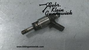 Gebruikte Injector (benzine injectie) Audi A4 Prijs € 60,00 Margeregeling aangeboden door Gebr.Klein Gunnewiek Ho.BV