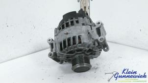 Gebruikte Dynamo Volkswagen Golf Prijs € 60,00 Margeregeling aangeboden door Klein Gunnewiek Autodemontage & Motorentechniek