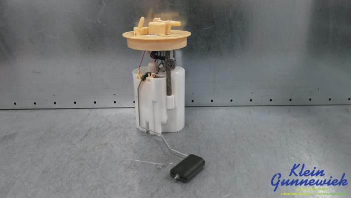 Gebruikte Tank element Pomp Ford Focus Prijs € 85,00 Margeregeling aangeboden door Klein Gunnewiek Autodemontage & Motorentechniek