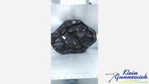 Gebruikte Ruitmechaniek 4Deurs rechts-achter BMW 1-Serie Prijs € 50,00 Margeregeling aangeboden door Klein Gunnewiek Autodemontage & Motorentechniek