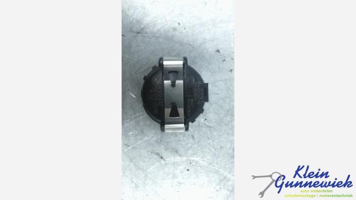 Gebruikte Regensensor BMW X5 Prijs € 30,00 Margeregeling aangeboden door Klein Gunnewiek Autodemontage & Motorentechniek