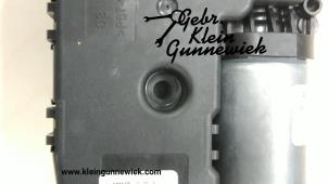 Gebruikte Schuifdak Motor Mercedes GLC-Klasse Prijs € 125,00 Margeregeling aangeboden door Gebr.Klein Gunnewiek Ho.BV
