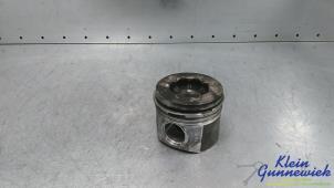 Gebruikte Zuiger Audi A4 Prijs € 90,00 Margeregeling aangeboden door Klein Gunnewiek Autodemontage & Motorentechniek