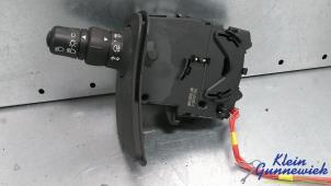 Gebruikte Knipperlicht Schakelaar Renault Modus Prijs € 30,00 Margeregeling aangeboden door Klein Gunnewiek Autodemontage & Motorentechniek