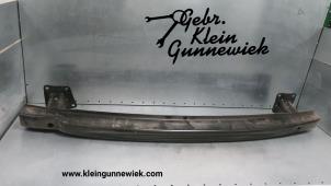 Gebruikte Bumperbalk achter Volkswagen Touran Prijs € 50,00 Margeregeling aangeboden door Gebr.Klein Gunnewiek Ho.BV