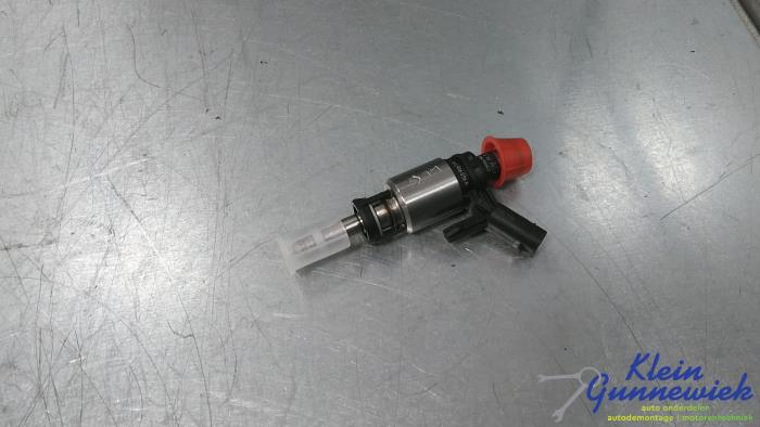 Gereviseerde Injector (benzine injectie) Volkswagen Tiguan Prijs € 78,65 Inclusief btw aangeboden door Klein Gunnewiek Autodemontage & Motorentechniek