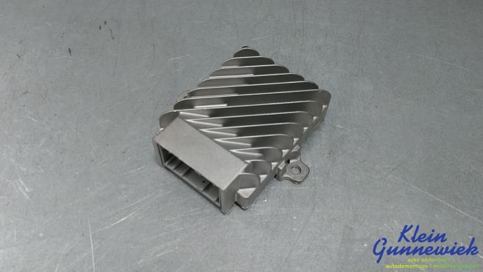 Gebruikte Radio module BMW 5-Serie Prijs € 75,00 Margeregeling aangeboden door Klein Gunnewiek Autodemontage & Motorentechniek