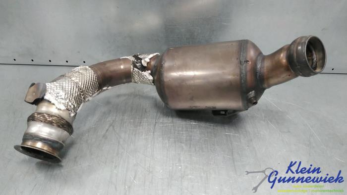 Gebruikte Roetfilter Mercedes E-Klasse Prijs € 365,00 Margeregeling aangeboden door Klein Gunnewiek Autodemontage & Motorentechniek