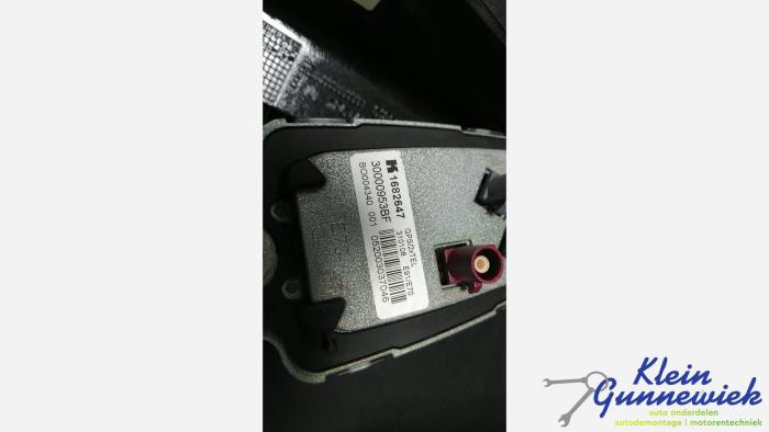 GPS Antenne van een BMW X5 2008