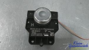 Gebruikte MMI schakelaar Mercedes C-Klasse Prijs € 95,00 Margeregeling aangeboden door Klein Gunnewiek Autodemontage & Motorentechniek