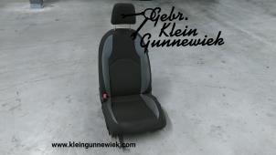 Gebruikte Stoel links Seat Leon Prijs € 150,00 Margeregeling aangeboden door Gebr.Klein Gunnewiek Ho.BV