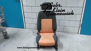 Gebruikte Voorstoel links Kia Picanto Prijs € 65,00 Margeregeling aangeboden door Gebr.Klein Gunnewiek Ho.BV