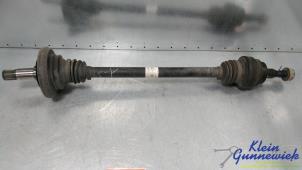 Gebruikte Aandrijfas links-achter Mercedes GLE Prijs € 125,00 Margeregeling aangeboden door Klein Gunnewiek Autodemontage & Motorentechniek