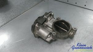 Gebruikte Gasklephuis Mercedes C-Klasse Prijs € 25,00 Margeregeling aangeboden door Klein Gunnewiek Autodemontage & Motorentechniek