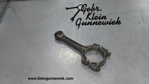 Gebruikte Drijfstang Opel Karl Prijs € 40,00 Margeregeling aangeboden door Gebr.Klein Gunnewiek Ho.BV