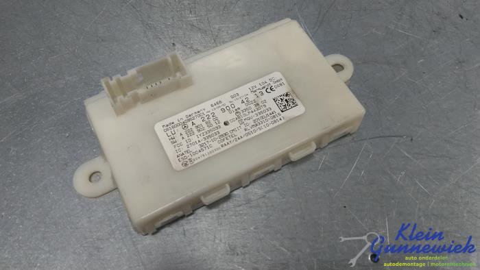 Gebruikte Deur module Mercedes C-Klasse Prijs € 29,00 Margeregeling aangeboden door Klein Gunnewiek Autodemontage & Motorentechniek
