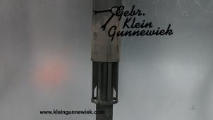 Gebruikte Schokdemper rechts-achter Volkswagen Polo Prijs € 45,00 Margeregeling aangeboden door Gebr.Klein Gunnewiek Ho.BV