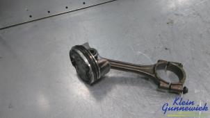 Gebruikte Drijfstang Opel Crossland X Prijs € 100,00 Margeregeling aangeboden door Klein Gunnewiek Autodemontage & Motorentechniek