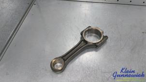 Gebruikte Drijfstang Volkswagen Passat Prijs € 75,00 Margeregeling aangeboden door Klein Gunnewiek Autodemontage & Motorentechniek