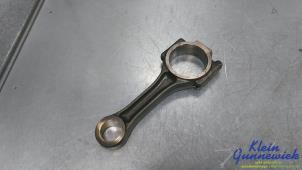 Gebruikte Drijfstang Volkswagen Passat Prijs € 75,00 Margeregeling aangeboden door Klein Gunnewiek Autodemontage & Motorentechniek