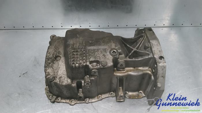 Gebruikte Carterpan Renault Twingo Prijs € 35,00 Margeregeling aangeboden door Klein Gunnewiek Autodemontage & Motorentechniek