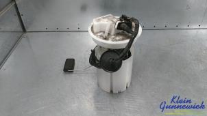 Gebruikte Brandstofpomp Elektrisch Ford Fiesta Prijs € 50,00 Margeregeling aangeboden door Klein Gunnewiek Autodemontage & Motorentechniek