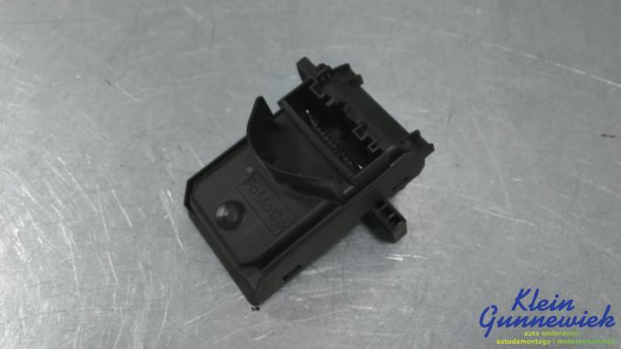 Gebruikte Computer Diversen Ford Fiesta Prijs € 20,00 Margeregeling aangeboden door Klein Gunnewiek Autodemontage & Motorentechniek