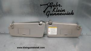 Gebruikte Zonneklep set Opel Meriva Prijs € 30,00 Margeregeling aangeboden door Gebr.Klein Gunnewiek Ho.BV
