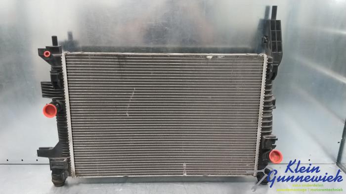 Gebruikte Radiateur Ford Focus Prijs € 35,00 Margeregeling aangeboden door Klein Gunnewiek Autodemontage & Motorentechniek