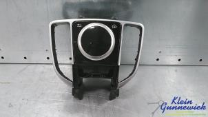 Gebruikte MMI schakelaar Mercedes E-Klasse Prijs € 95,00 Margeregeling aangeboden door Klein Gunnewiek Autodemontage & Motorentechniek