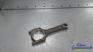 Gebruikte Drijfstang Opel Astra Prijs € 50,00 Margeregeling aangeboden door Klein Gunnewiek Autodemontage & Motorentechniek