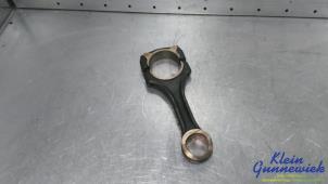 Gebruikte Drijfstang Mercedes C-Klasse Prijs € 75,00 Margeregeling aangeboden door Klein Gunnewiek Autodemontage & Motorentechniek