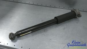 Gebruikte Schokbreker rechts-achter Mercedes E-Klasse Prijs € 50,00 Margeregeling aangeboden door Klein Gunnewiek Autodemontage & Motorentechniek