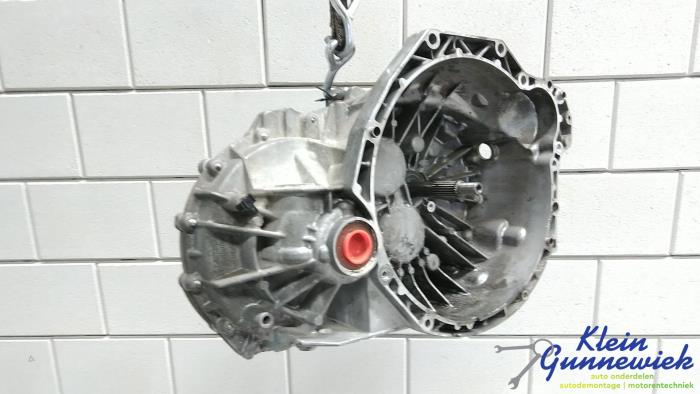 Versnellingsbak van een Renault Master 2009