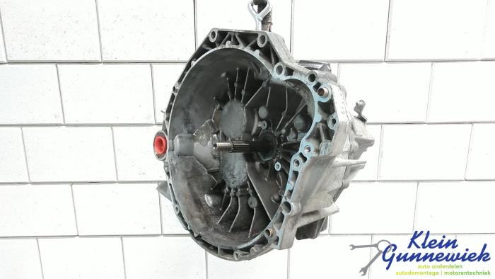 Versnellingsbak van een Renault Master 2009