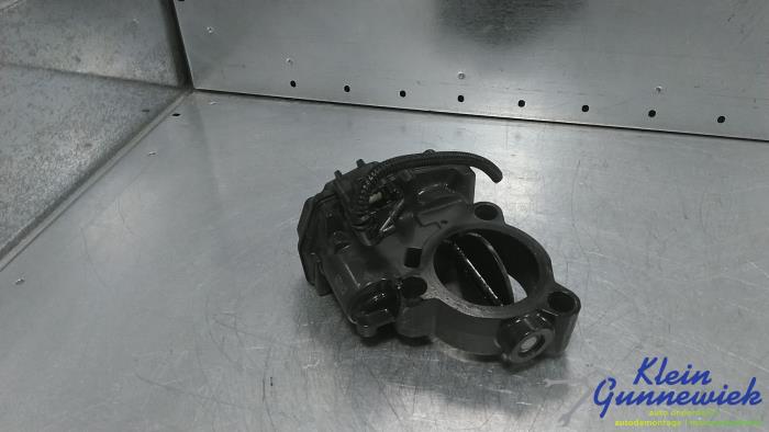 Gebruikte Gasklephuis BMW 5-Serie Prijs € 37,00 Margeregeling aangeboden door Klein Gunnewiek Autodemontage & Motorentechniek