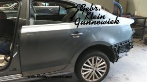 Gebruikte Portier 4Deurs links-achter Volkswagen Jetta Prijs € 150,00 Margeregeling aangeboden door Gebr.Klein Gunnewiek Ho.BV