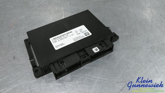 Gebruikte Computer Diversen Mercedes E-Klasse Prijs € 64,00 Margeregeling aangeboden door Klein Gunnewiek Autodemontage & Motorentechniek