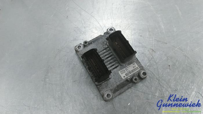 Inspuitcomputer van een Opel Corsa 2007