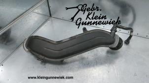 Gebruikte Intercooler Buis Volkswagen T-Roc Prijs € 25,00 Margeregeling aangeboden door Gebr.Klein Gunnewiek Ho.BV