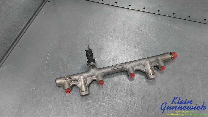 Gebruikte Injector brug Volkswagen Golf Prijs € 92,00 Margeregeling aangeboden door Klein Gunnewiek Autodemontage & Motorentechniek
