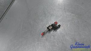 Gebruikte Injector (benzine injectie) Volkswagen T-Roc Prijs € 85,00 Margeregeling aangeboden door Klein Gunnewiek Autodemontage & Motorentechniek