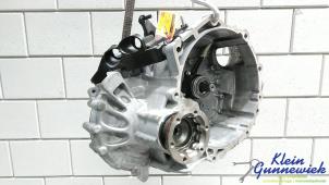 Gebruikte Versnellingsbak Volkswagen T-Roc Prijs € 1.595,00 Margeregeling aangeboden door Klein Gunnewiek Autodemontage & Motorentechniek