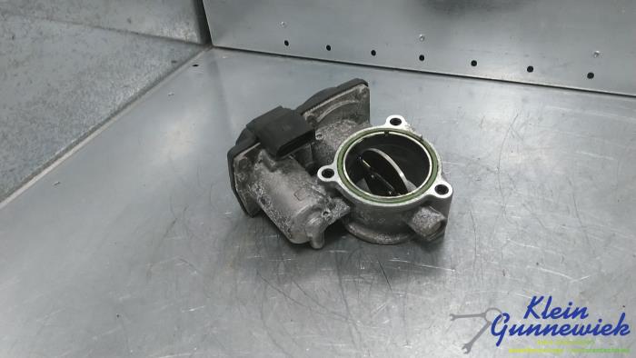 Gebruikte Gasklephuis Audi Q7 Prijs € 125,00 Margeregeling aangeboden door Klein Gunnewiek Autodemontage & Motorentechniek