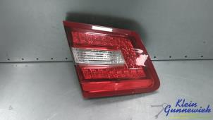 Gebruikte Achterlicht links Mercedes E-Klasse Prijs € 85,00 Margeregeling aangeboden door Klein Gunnewiek Autodemontage & Motorentechniek