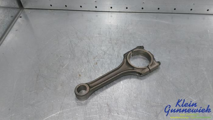 Gebruikte Drijfstang Audi A4 Prijs € 59,00 Margeregeling aangeboden door Klein Gunnewiek Autodemontage & Motorentechniek