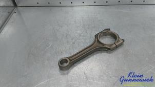 Gebruikte Drijfstang Audi A4 Prijs € 75,00 Margeregeling aangeboden door Klein Gunnewiek Autodemontage & Motorentechniek