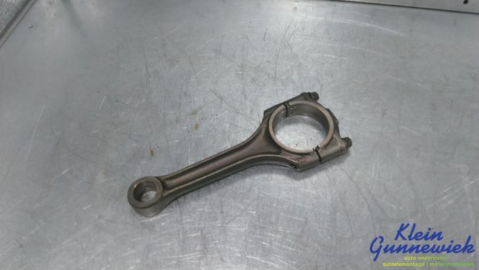 Gebruikte Drijfstang Audi A4 Prijs € 59,00 Margeregeling aangeboden door Klein Gunnewiek Autodemontage & Motorentechniek