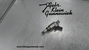 Gebruikte Injector (benzine injectie) Audi A5 Prijs € 75,00 Margeregeling aangeboden door Gebr.Klein Gunnewiek Ho.BV